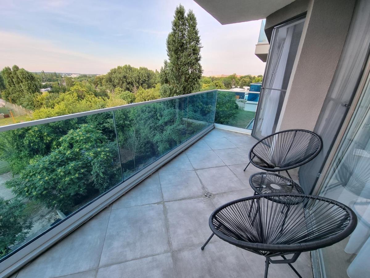 Grand Look & Best Location For Business On Bucareste Exterior foto